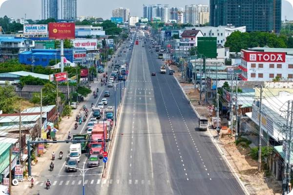 Chia tay “nỗi ám ảnh” kẹt xe cuộc sống mới mở ra tại mặt tiền Quốc lộ 13