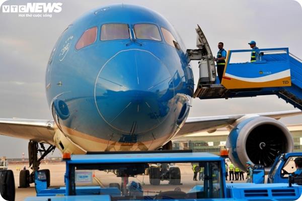 Chuyến bay đặc biệt đầu tiên hạ cánh sân bay Long Thành