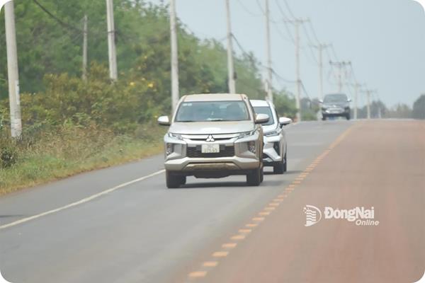 ĐÃ BÀN GIAO RANH MỐC GIẢI PHÓNG MẶT BẰNG DỰ ÁN NÂNG CẤP, MỞ RỘNG ĐƯỜNG TỈNH 769