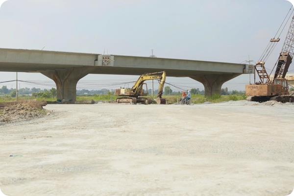 Hình ảnh loạt cầu vượt Vành đai 3 TP.HCM đã hợp long: Dấu mốc quan trọng của đại dự án
