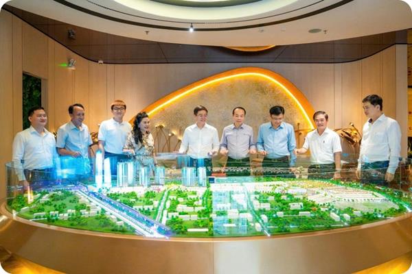 Lãnh đạo TP Huế tham quan mô hình đô thị Kim Oanh Group: Gợi mở hướng phát triển nhà ở xã hội hiện đại