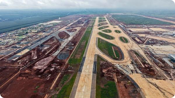 Sân bay Long Thành đón chuyến bay kỹ thuật đầu tiên bằng Boeing 787
