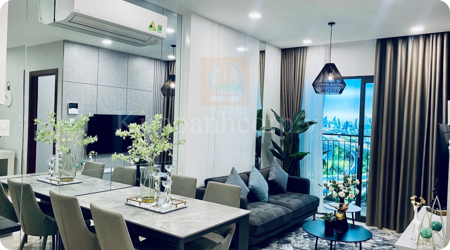 Phòng khách tại căn hộ Legacy Central